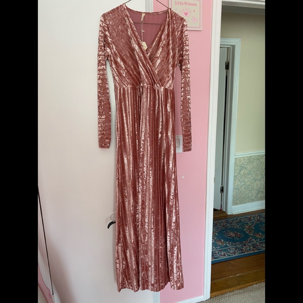 New Pink Blush Maternity Dress